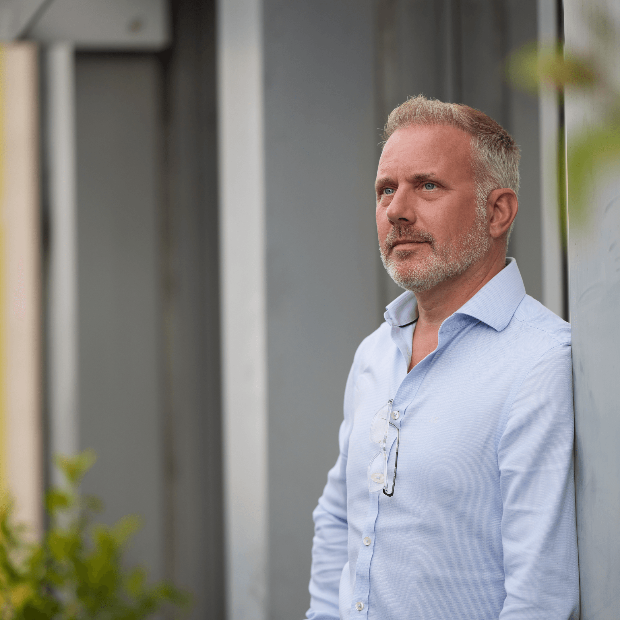 tax-services-for-us-connected-business-owners